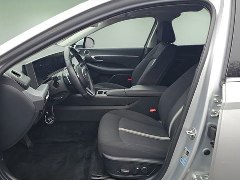 Used 2024 Hyundai Sonata SEL w/ Convenience Package image 5