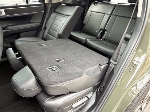 Used 2024 Hyundai Santa Fe Limited image 30