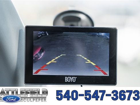 Used 2015 Ford Transit 250 130 Medium Roof w/ Exterior Upgrade Package image 26