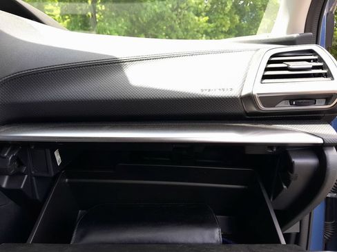Used 2019 Subaru Forester Premium AWD/4WD image 37
