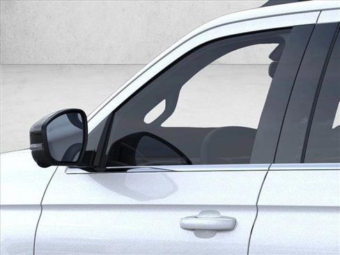 New 2025 Ford Expedition Active image 20