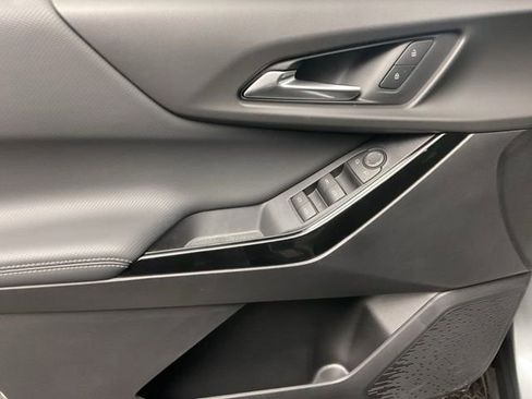 New 2026 Chevrolet Equinox LT image 10