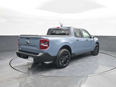 Used 2024 Ford Maverick Lariat w/ Black Appearance Package image 7