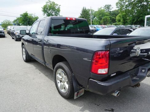 Used 2018 RAM 1500 Express w/ Express Value Package AWD/4WD image 4