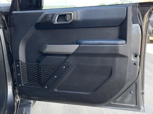 Used 2022 Ford Bronco Outer Banks image 17