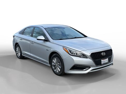 Used 2016 Hyundai Sonata SE image 7