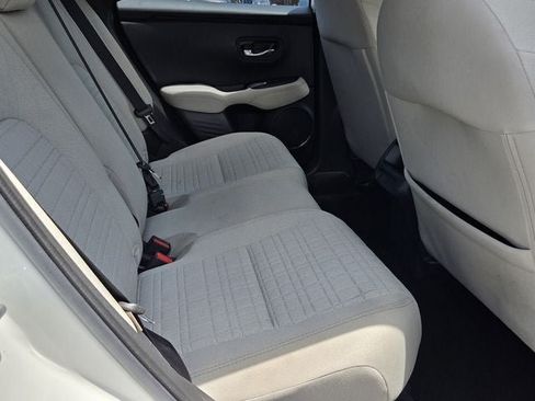 Used 2025 Honda HR-V LX image 15