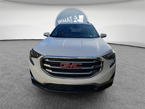 Used 2019 GMC Terrain SLT w/ Preferred Package image 8