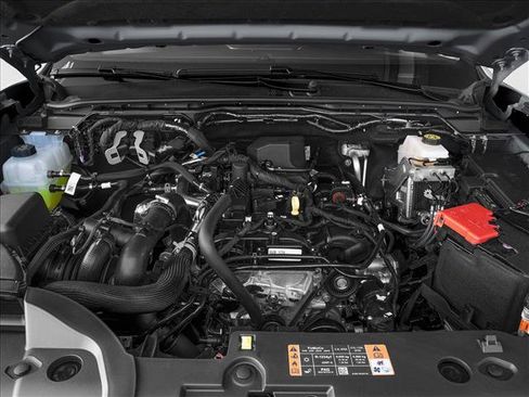 New 2026 Ford Ranger Lariat w/ FX4 Off-Road Package AWD/4WD image 8
