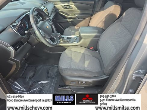 Used 2023 Chevrolet Traverse LT AWD/4WD image 15