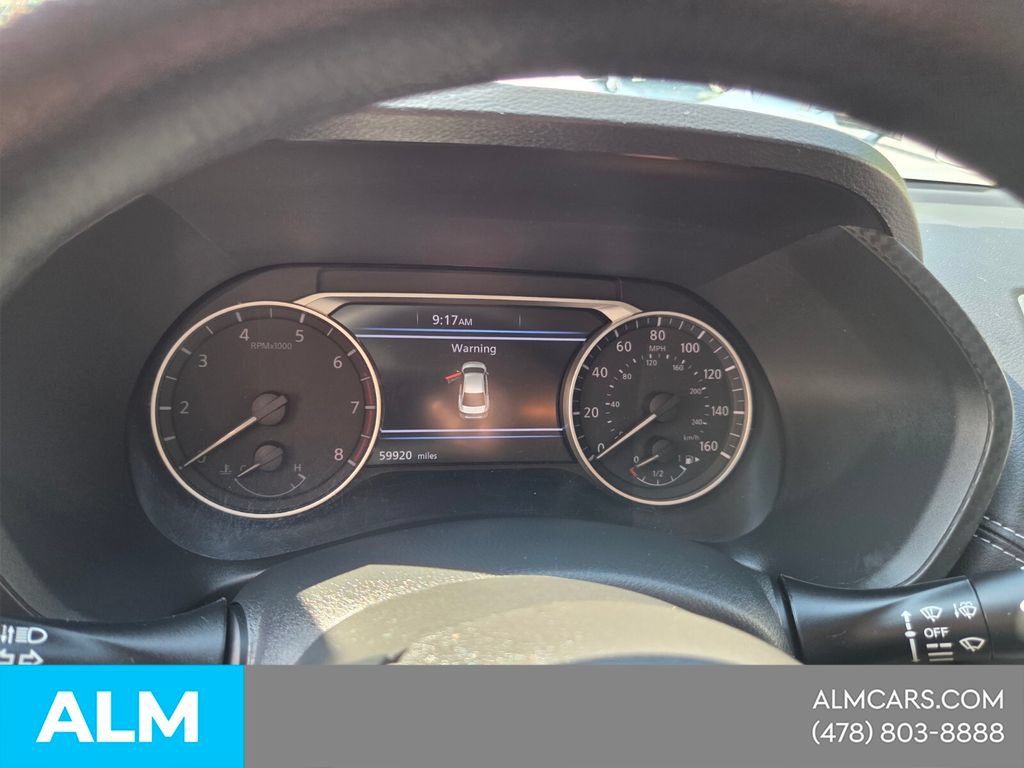 Used 2024 Nissan Sentra SV FWD image 25