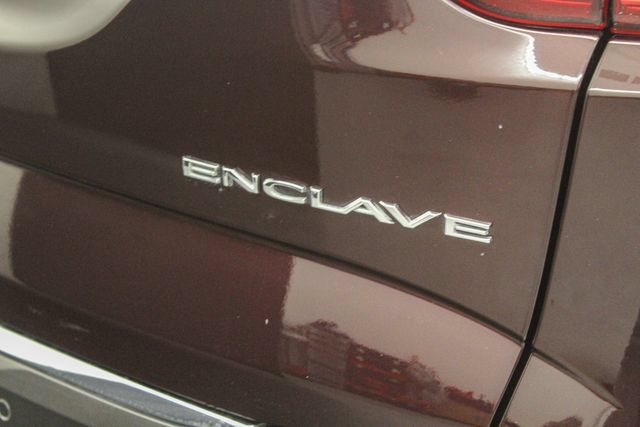 Certified 2018 Buick Enclave Essence FWD image 12