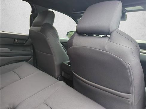 Certified 2025 Toyota Tacoma SR5 image 27