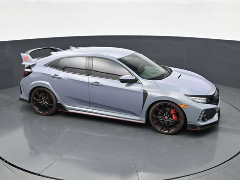 Used 2019 Honda Civic Type R image 17