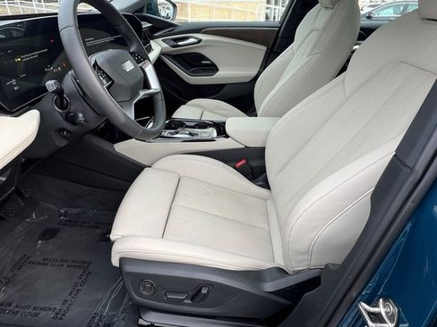 Certified 2025 Audi A6 e-tron Prestige w/ Beige Warm Weather Package image 25