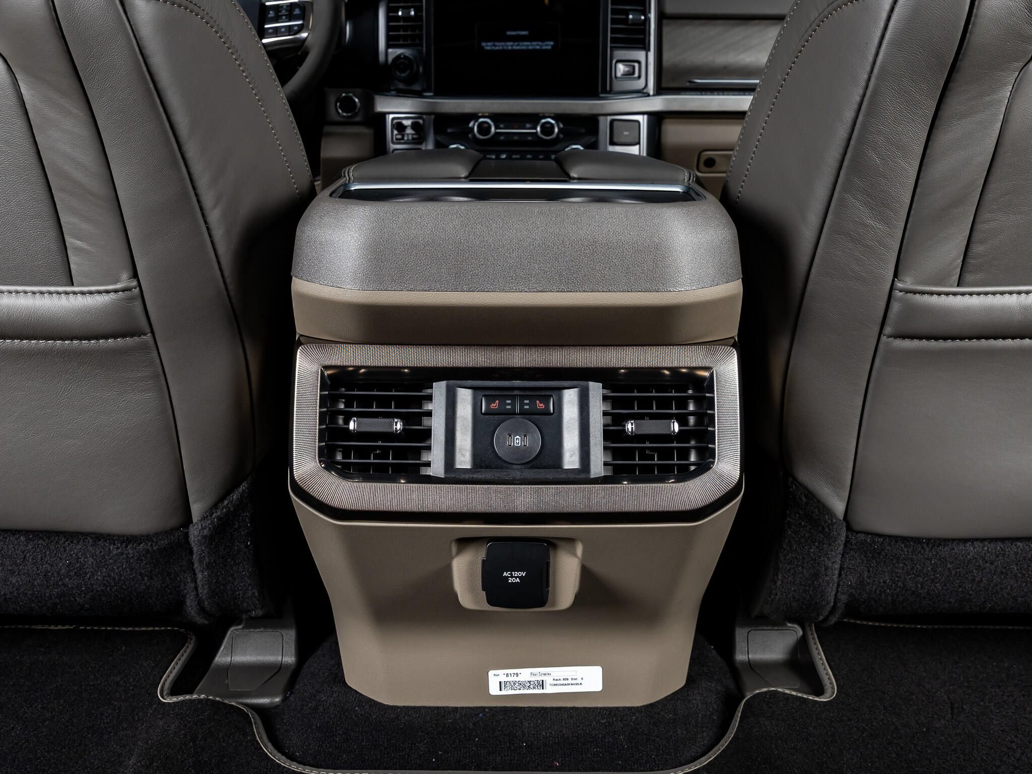 Used 2026 Ford F450 Platinum w/ Platinum Plus Package AWD/4WD image 33