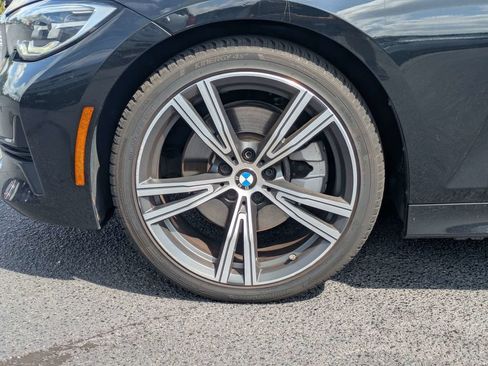 Used 2021 BMW 330i xDrive Sedan AWD/4WD image 12