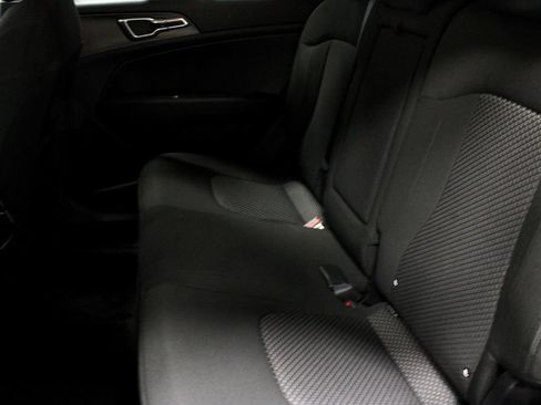 Used 2025 Kia Sportage LX AWD/4WD image 21