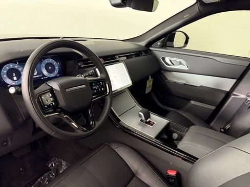 Certified 2025 Land Rover Range Rover Velar S image 12