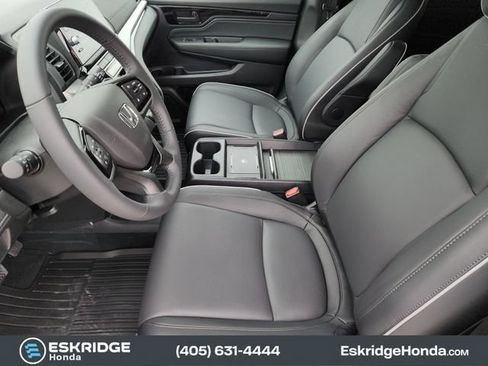 Certified 2026 Honda Odyssey Touring image 14