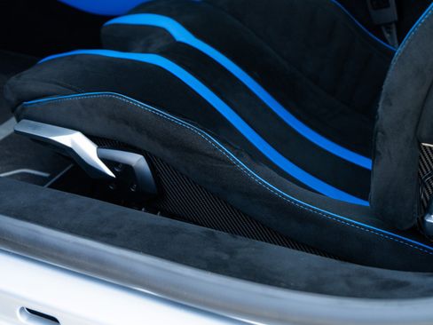 Used 2023 Lamborghini Huracan STO image 22