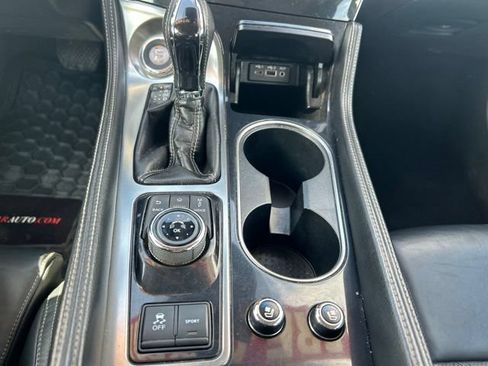 Used 2023 Nissan Maxima Platinum w/ Sport Mat Group FWD image 32