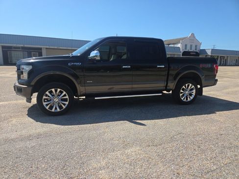 Used 2015 Ford F150 Lariat w/ Equipment Group 502A Luxury AWD/4WD image 5