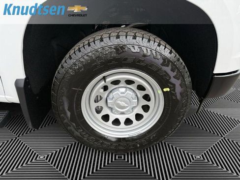 New 2025 Chevrolet Silverado 1500 W/T w/ WT Value Package image 19