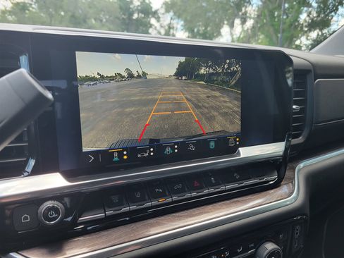 Used 2026 Chevrolet Silverado 2500 LTZ w/ LTZ Plus Package AWD/4WD image 29