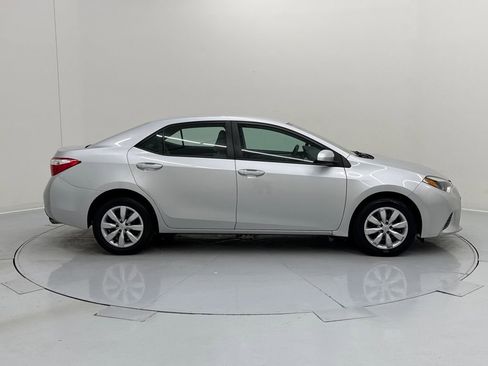 Used 2015 Toyota Corolla LE image 7