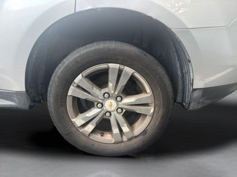 Used 2011 Chevrolet Equinox LS w/ Bluetooth Package FWD image 25