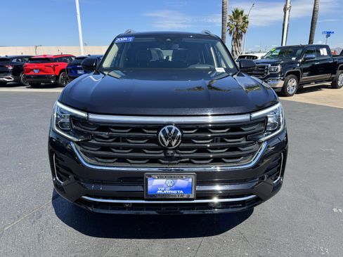 Certified 2024 Volkswagen Atlas SEL Premium R-Line AWD/4WD image 3