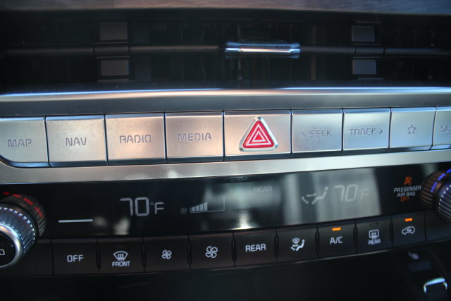 Certified 2025 Kia Telluride EX X-Line AWD/4WD image 10