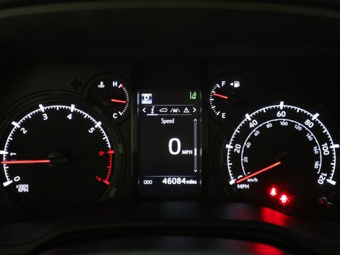 Used 2021 Toyota 4Runner SR5 RWD image 18
