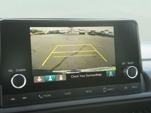 Used 2025 Honda CR-V Sport image 28