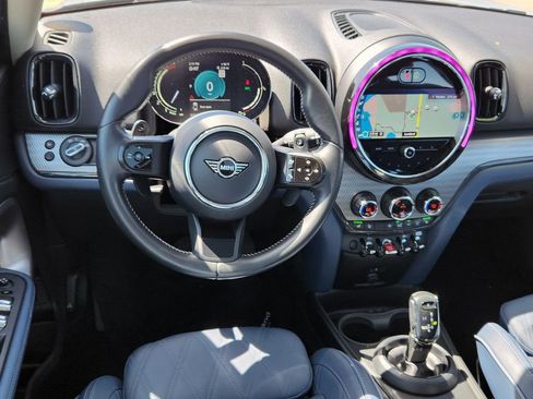 Used 2023 MINI Cooper Countryman S w/ Signature Upholstery Package AWD/4WD image 9