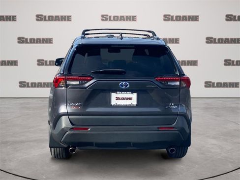 Used 2023 Toyota RAV4 LE image 4
