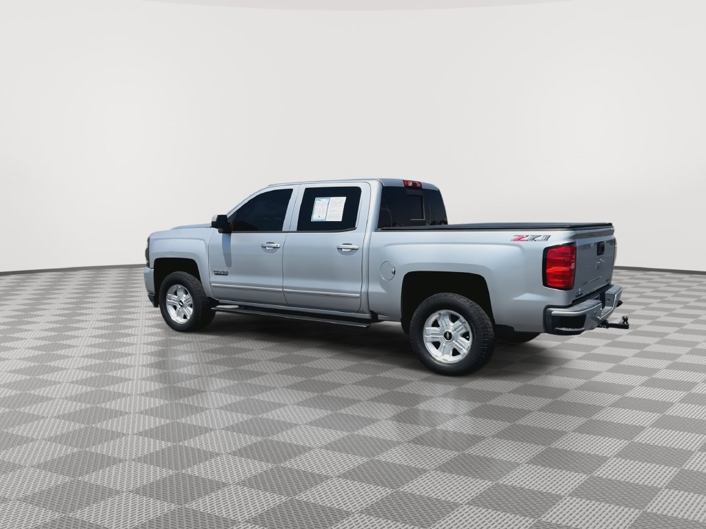Used 2018 Chevrolet Silverado 1500 LT w/ Texas Edition AWD/4WD image 6