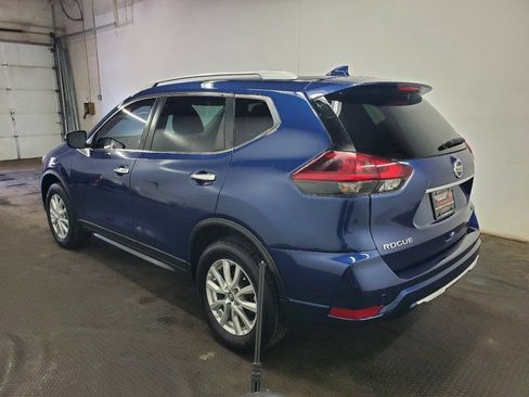Used 2019 Nissan Rogue SV AWD/4WD image 5