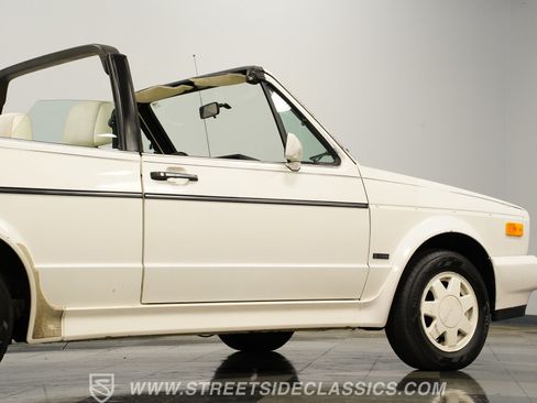 Used 1988 Volkswagen Cabriolet FWD image 28