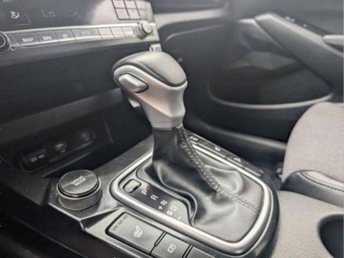 Used 2024 Kia Seltos X-Line AWD/4WD image 40