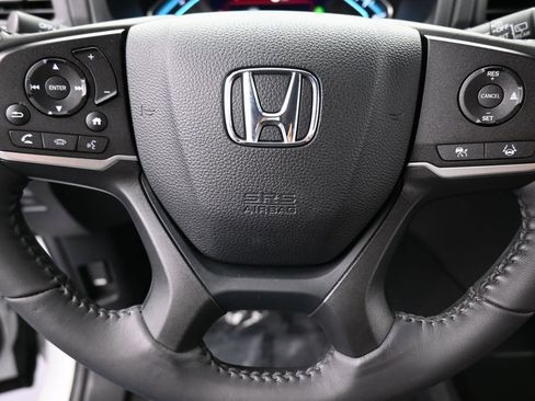 Used 2024 Honda Odyssey EX-L image 33