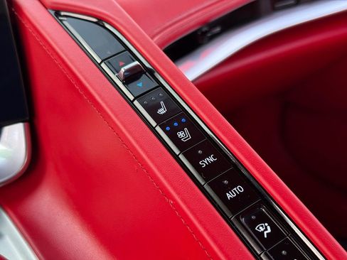 Used 2024 Chevrolet Corvette Stingray w/ Z51 Performance Package image 4