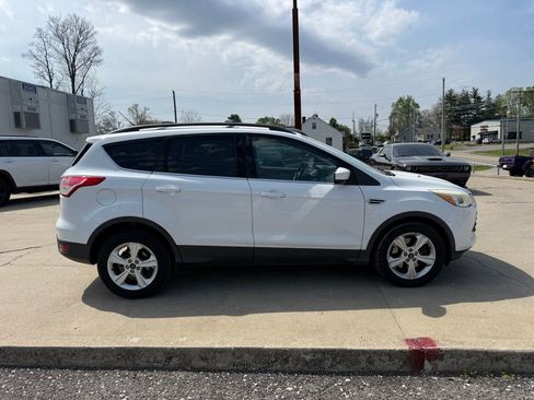Used 2014 Ford Escape SE w/ Equipment Group 201A image 5
