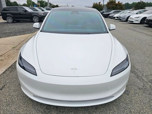 Used 2024 Tesla Model 3 Long Range RWD image 9