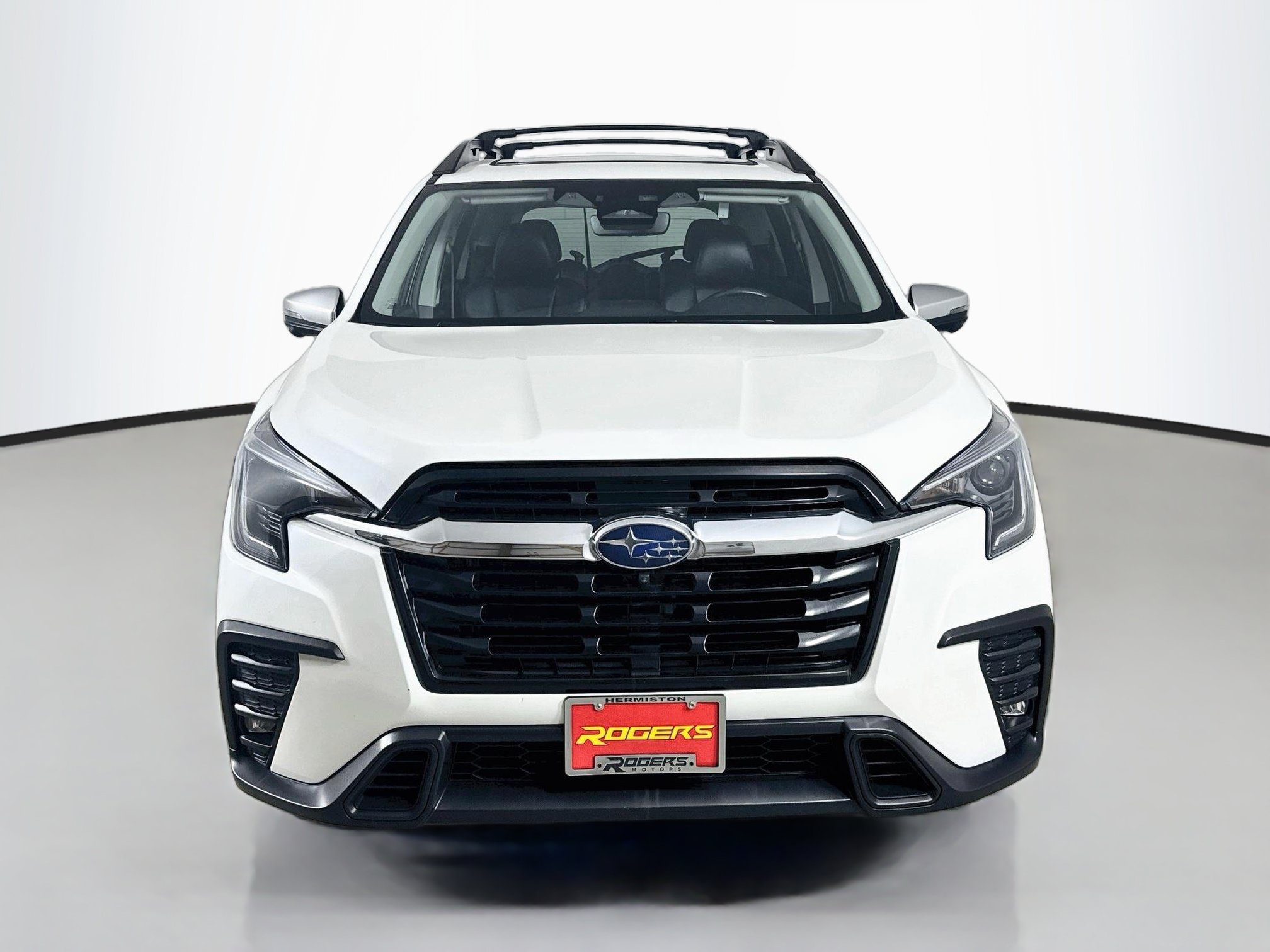 Used 2023 Subaru Ascent Limited w/ Technology Package AWD/4WD image 2