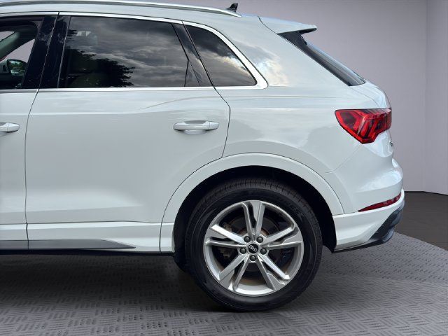 Used 2021 Audi Q3 2.0T Premium Plus w/ Premium Plus Package AWD/4WD image 30