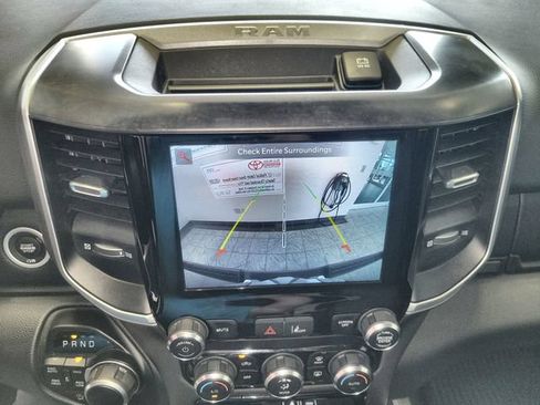 Used 2022 RAM 1500 Big Horn AWD/4WD image 17