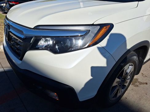 Used 2017 Honda Ridgeline RTL image 10