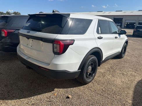 New 2025 Ford Explorer 4WD Police Interceptor image 2